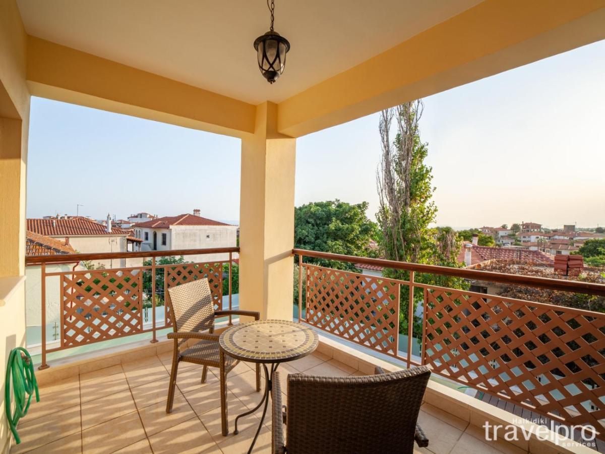 Villa Artemis By Rentalspro - Nikiti Halkidiki Exterior photo