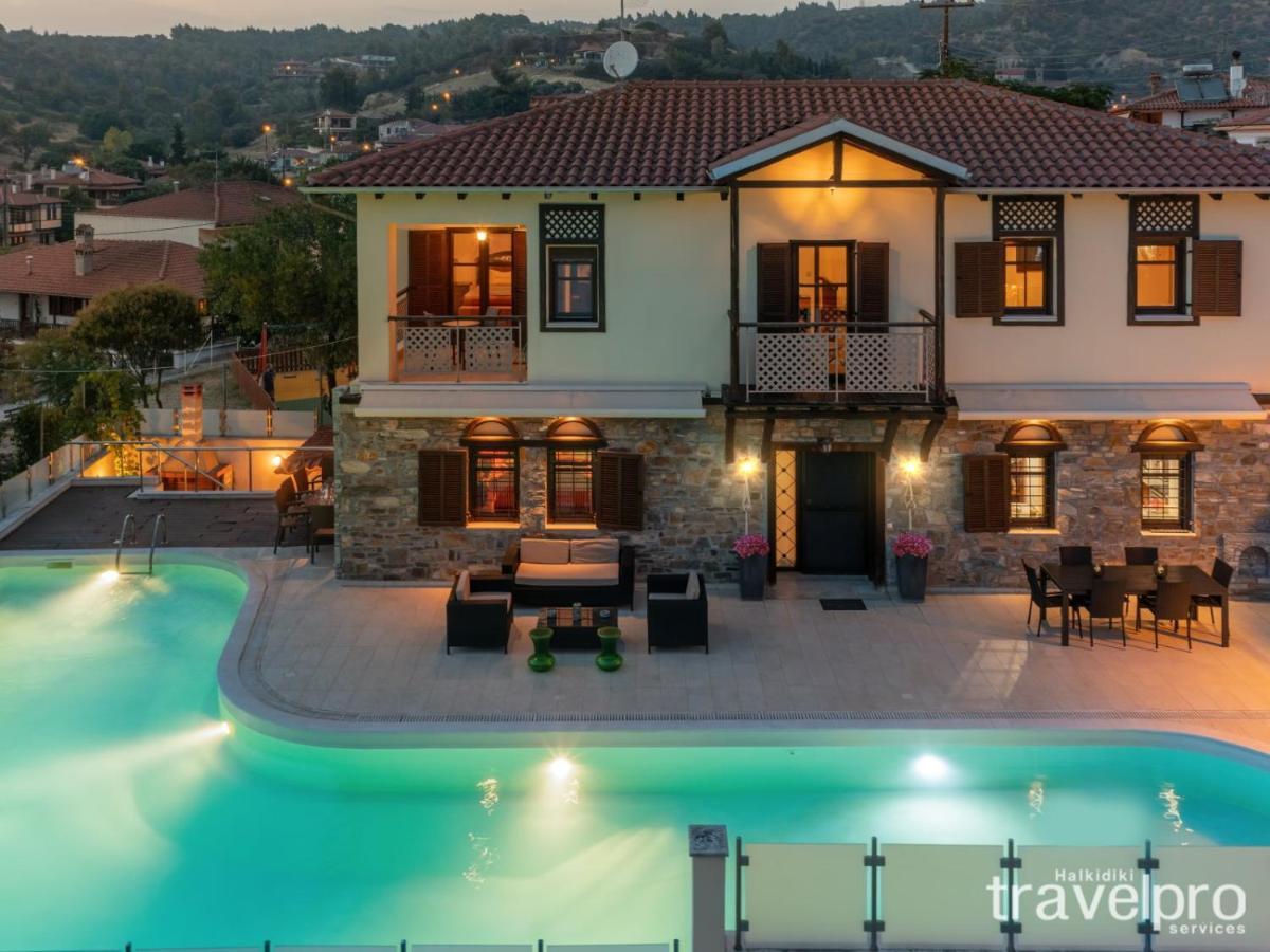 Villa Artemis By Rentalspro - Nikiti Halkidiki Exterior photo