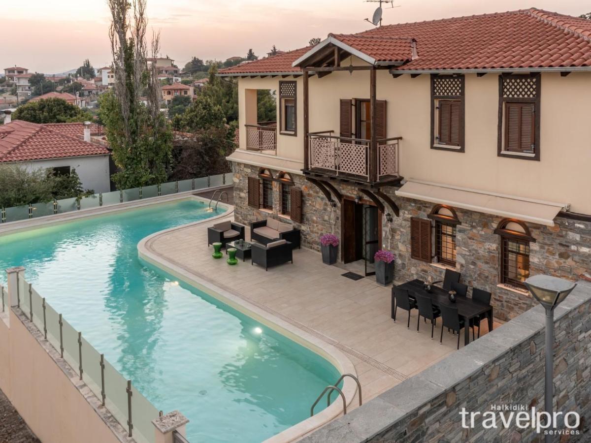 Villa Artemis By Rentalspro - Nikiti Halkidiki Exterior photo